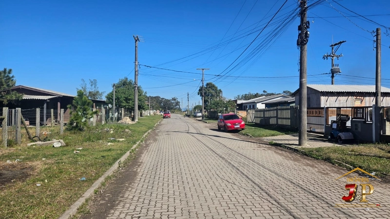 Terreno bem localizado: 2ª foto da galeria de imagens do imóvel