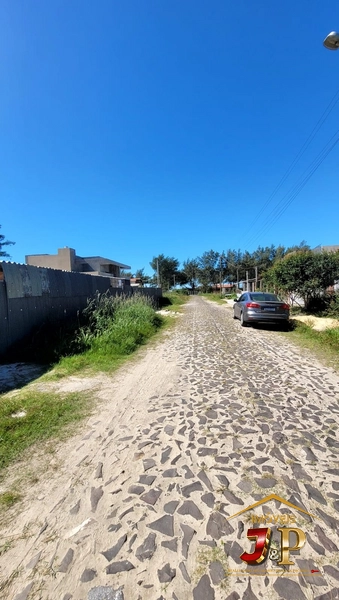 Terreno na Guarani - A 100 metros do mar!: 2ª foto da galeria de imagens do imóvel
