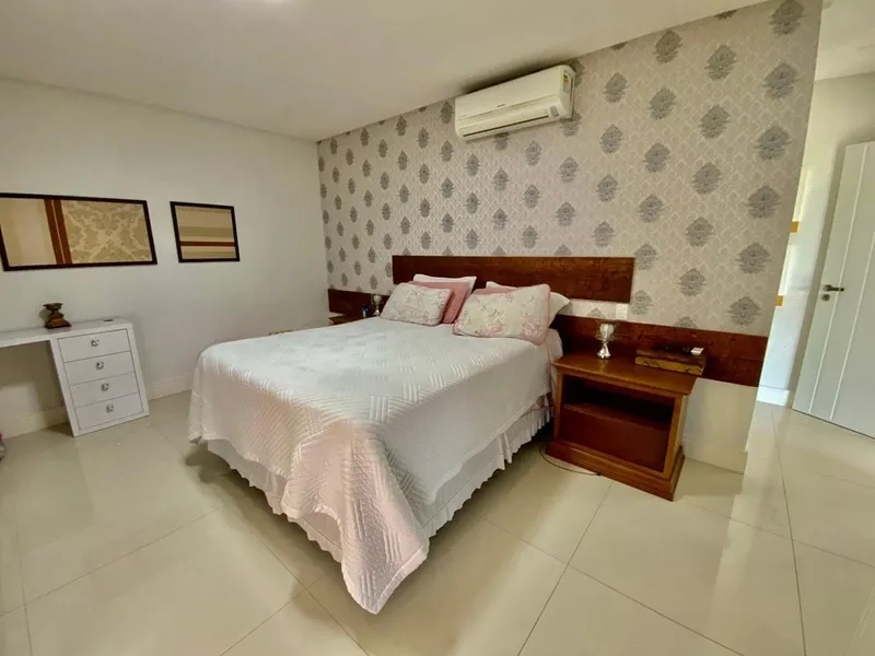 Casa dos sonhos no condomínio Dubai com 5 suítes e piscina: 28ª foto da galeria de imagens do imóvel