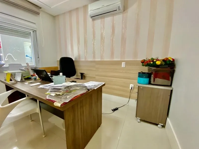 Casa dos sonhos no condomínio Dubai com 5 suítes e piscina: 2ª foto da galeria de imagens do imóvel