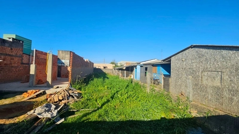 Terreno na avenida principal do bairro: 3ª foto da galeria de imagens do imóvel