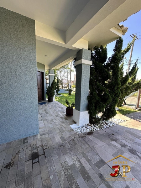 Casa com 3 dormitórios + anexo nos fundos com sala de festas: 10ª foto da galeria de imagens do imóvel