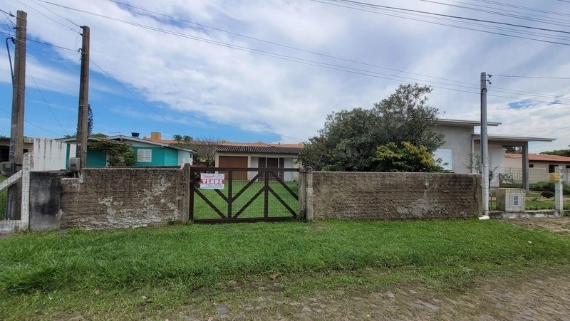 Casa investidor no bairro Araçá com 3 dormitórios: 1ª foto da galeria de imagens do imóvel
