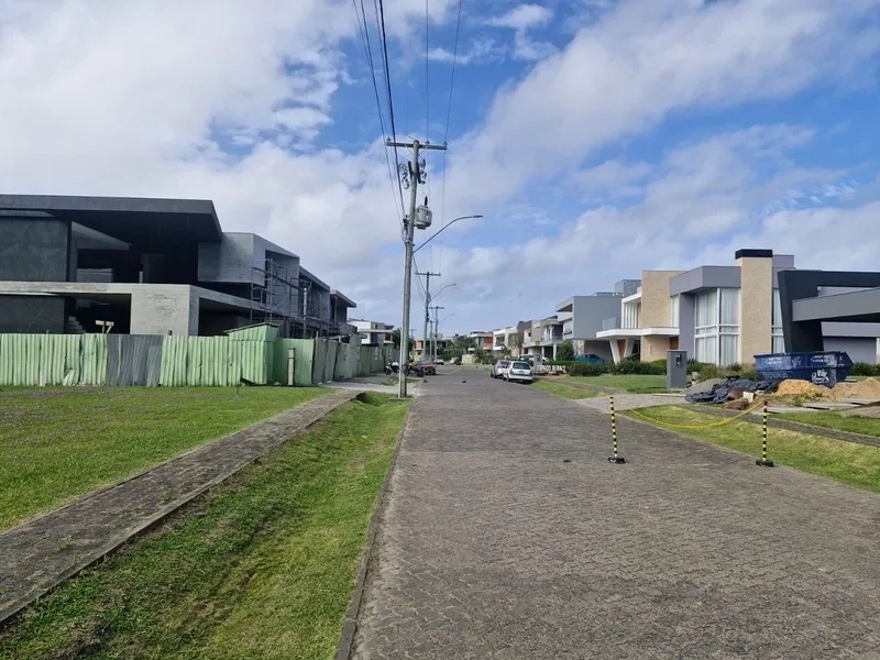 Terreno com vista dos sonhos no condomínio Ilhas Resort: 4ª foto da galeria de imagens do imóvel