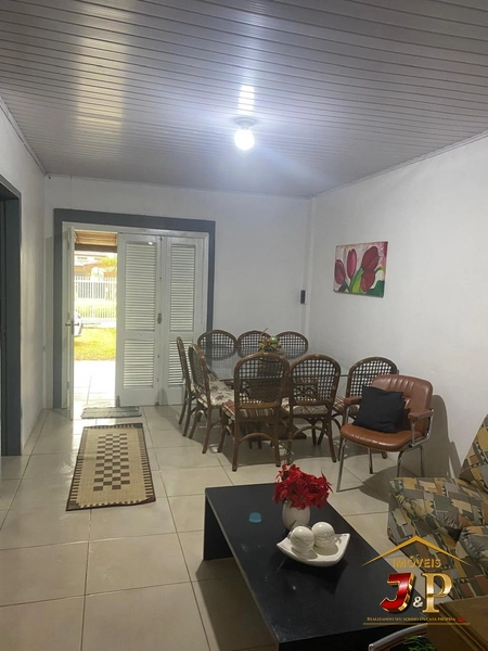 CASA À VENDA - Bairro Arco Íris, Capão da Canoa: 3ª foto da galeria de imagens do imóvel
