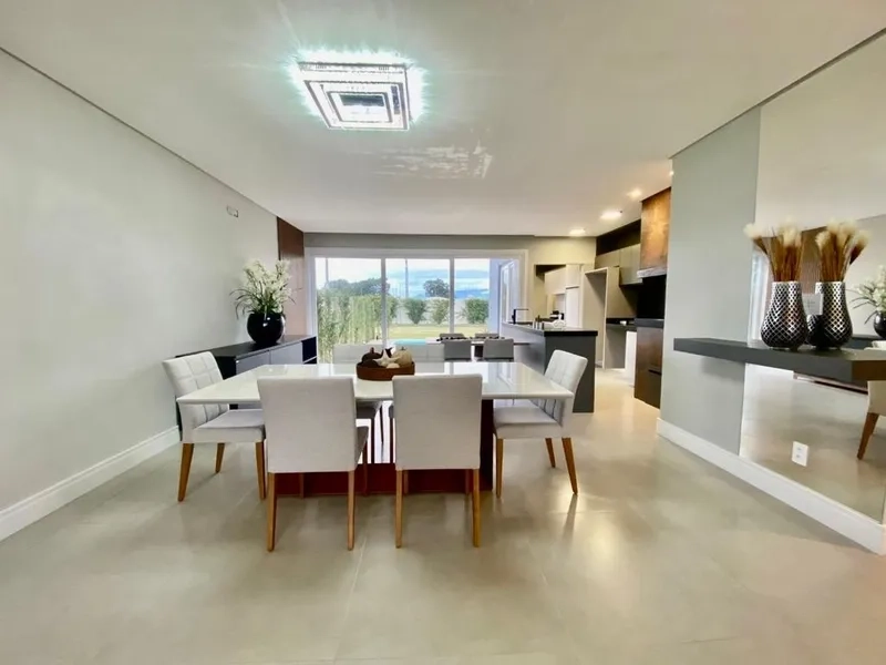Maravilhosa casa em condomínio fechado!: 2ª foto da galeria de imagens do imóvel