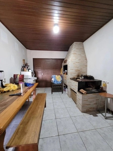 EXCELENTE CASA DE 3 DORMITORIOS COM PISCINA: 10ª foto da galeria de imagens do imóvel