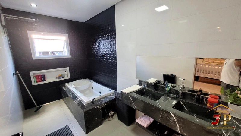 Casa à Venda em Capão Novo - Village: 7ª foto da galeria de imagens do imóvel