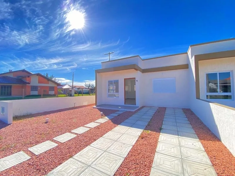 CASA HÁ 50 METROS DO MAR - 2 DORMITÓRIOS: 2ª foto da galeria de imagens do imóvel