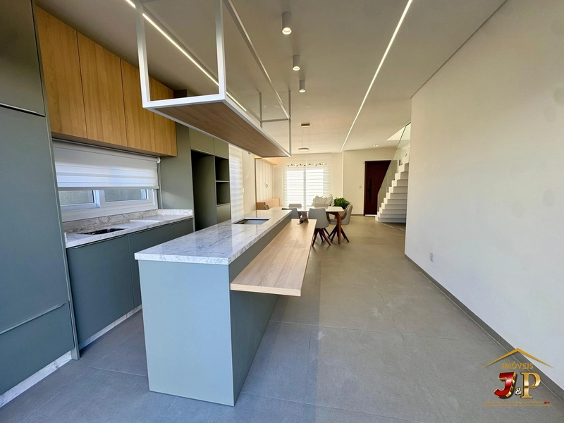 Casa dos sonhos a 100m do mar com 4 Suítes: 8ª foto da galeria de imagens do imóvel