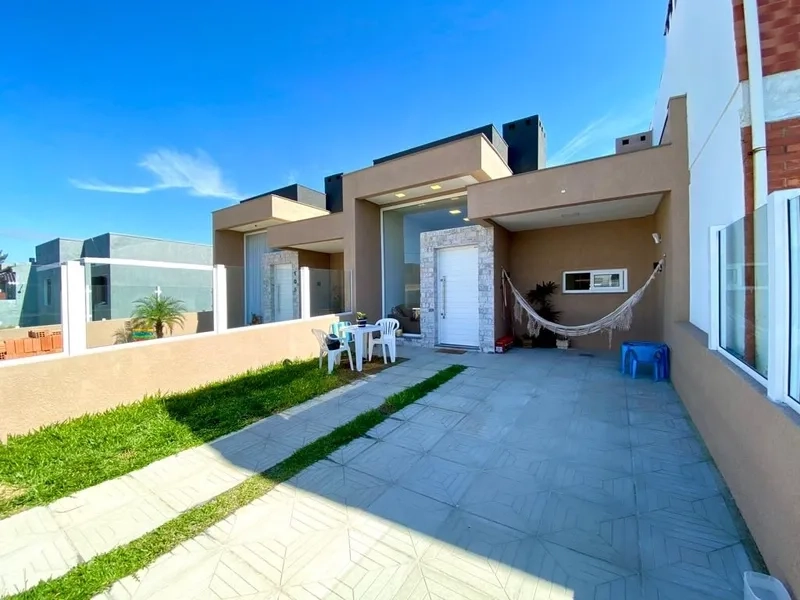 LINDA CASA NO JARDIM BEIRA MAR --- PÉ NA AREIA --: 3ª foto da galeria de imagens do imóvel