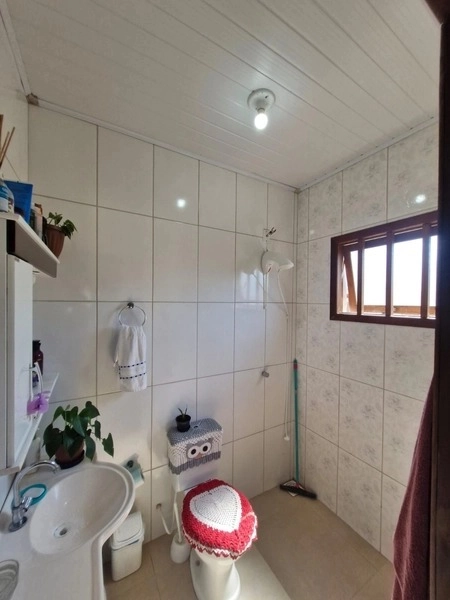 Casa perto da praia com 3 dormitórios: 3ª foto da galeria de imagens do imóvel