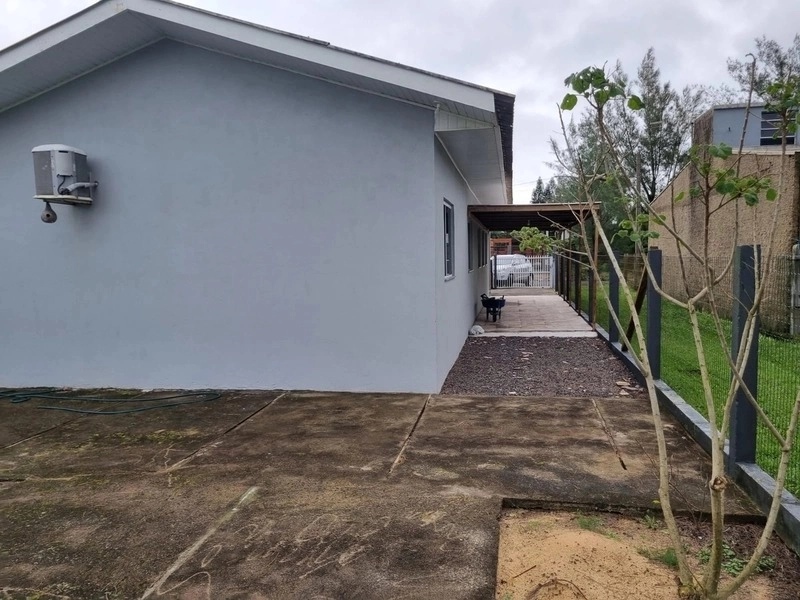 CASA A BEIRA MAR NA PRAIA DO BARCO PRONTA PARA USO - CAPÃO DA CANOA: 7ª foto da galeria de imagens do imóvel