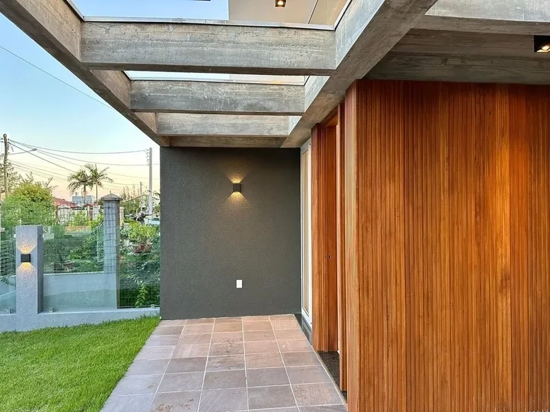 Casa Geminada com Alto Padrão de Construção no Jardim Beira Mar!: 6ª foto da galeria de imagens do imóvel