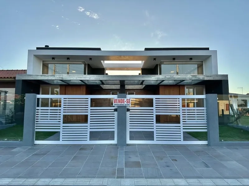 Casa Geminada com Alto Padrão de Construção no Jardim Beira Mar!: 12ª foto da galeria de imagens do imóvel