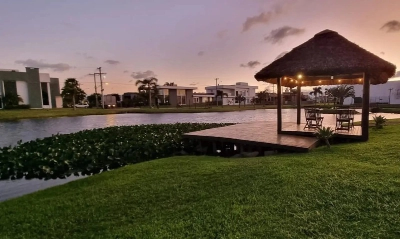 Casa com 3 suítes no condomínio Dubai: 30ª foto da galeria de imagens do imóvel