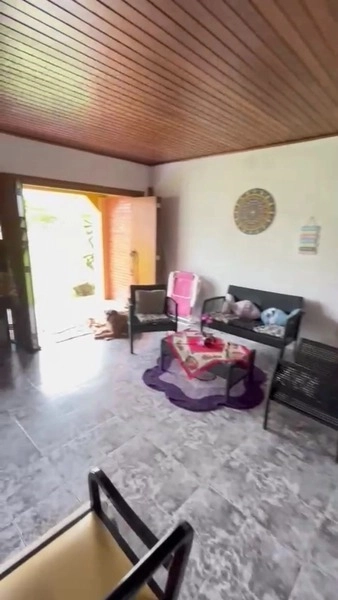 CASA COM 2 TERRENOS MUITO BEM LOCALIZADA NO ARAÇÁ -CAPÃO DA CANOA: 3ª foto da galeria de imagens do imóvel