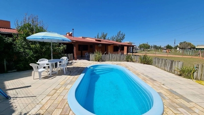 Casa com 650m de terreno, 5 dormitórios e piscina na Zona Norte: 11ª foto da galeria de imagens do imóvel