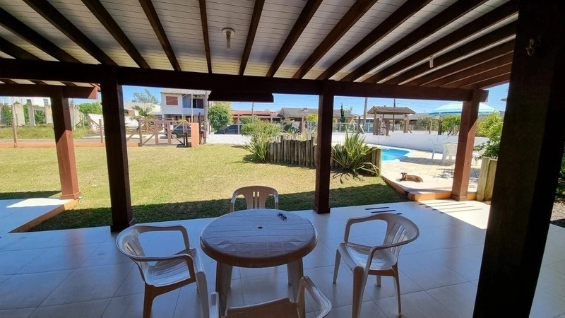 Casa com 650m de terreno, 5 dormitórios e piscina na Zona Norte: 7ª foto da galeria de imagens do imóvel