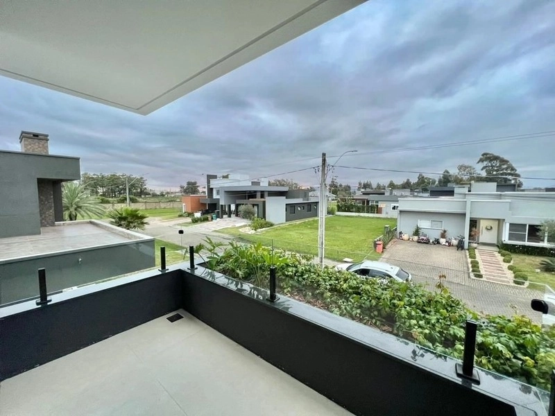Casa com 3 dormitórios no condomínio Dubai Resort: 6ª foto da galeria de imagens do imóvel