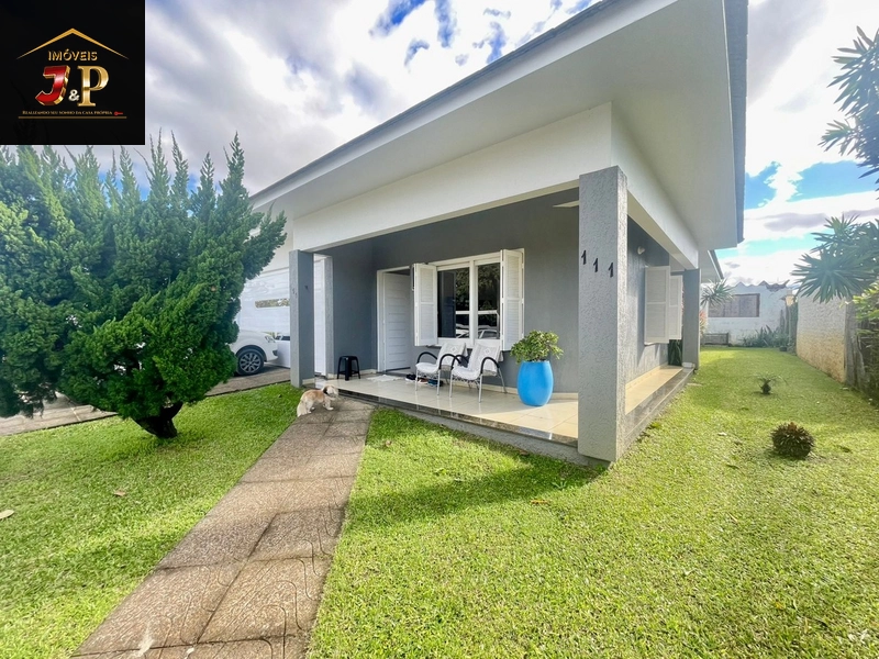 Casa incrível com 3 dormitórios à 3 quadras do mar: 16ª foto da galeria de imagens do imóvel