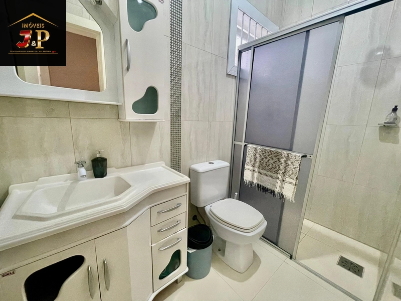 Casa incrível com 3 dormitórios à 3 quadras do mar: 23ª foto da galeria de imagens do imóvel
