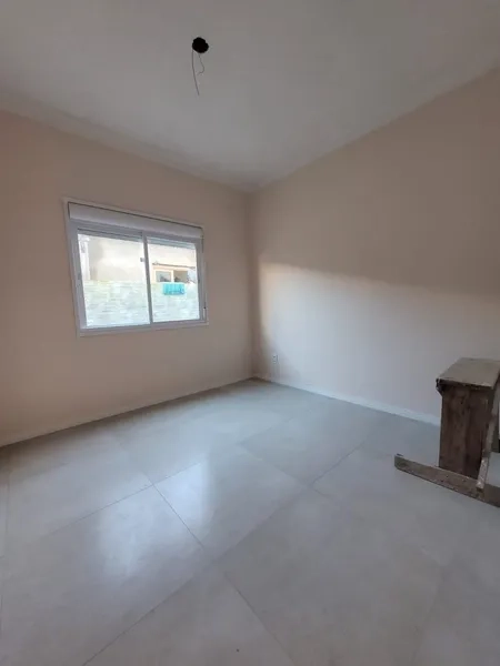 CASA GEMINADA ACONCHEGANTE- JARDIM BEIRA MAR: 1ª foto da galeria de imagens do imóvel