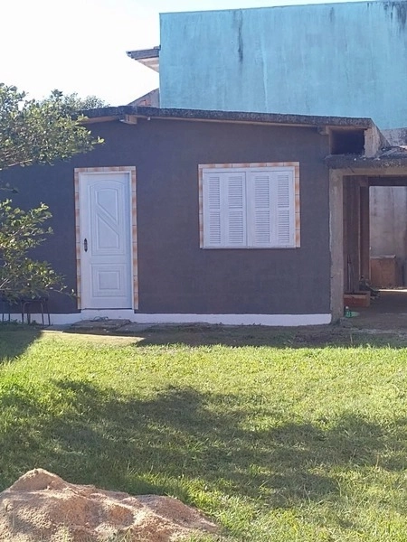CASA 2 DORMITÓRIOS - TERRENO 300M² - 1 QUADRA DA AV PARAGUASSU: 7ª foto da galeria de imagens do imóvel