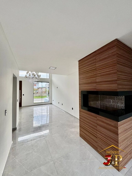 Casa bem localizada com 2 dormitórios: 25ª foto da galeria de imagens do imóvel