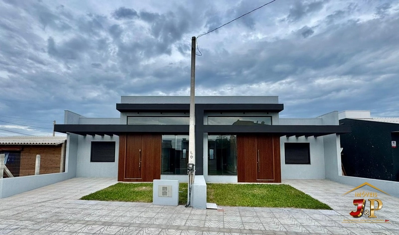 Casa bem localizada com 2 dormitórios: 19ª foto da galeria de imagens do imóvel