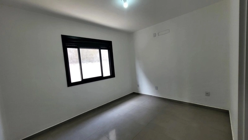 CASA BEM LOCALIZADA NO BAIRRO JARDIM BEIRA MAR!!!: 7ª foto da galeria de imagens do imóvel