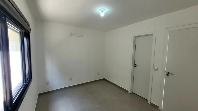 CASA BEM LOCALIZADA NO BAIRRO JARDIM BEIRA MAR!!!: 5ª foto da galeria de imagens do imóvel