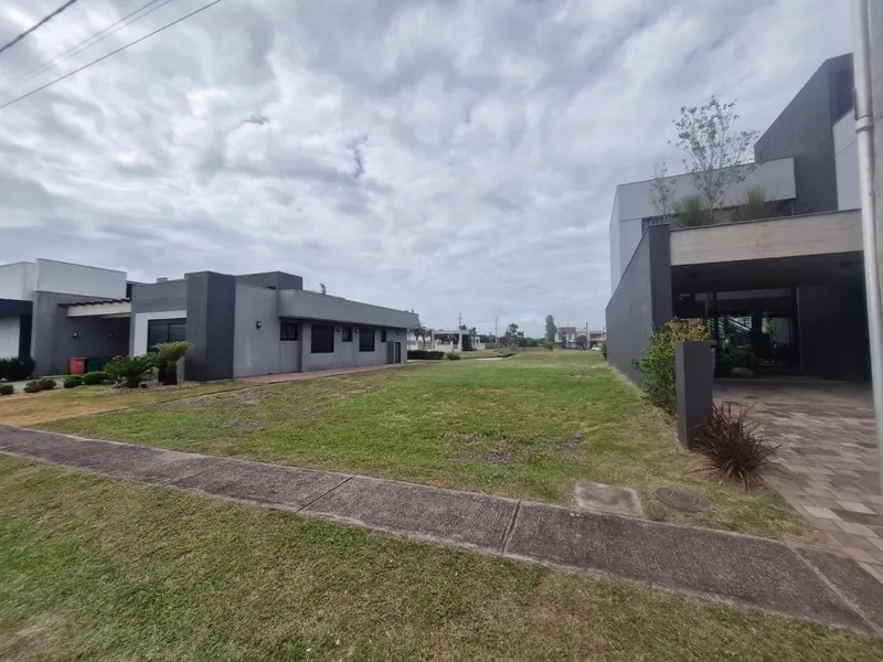 Terreno dos sonhos, invista no seu futuro!: 1ª foto da galeria de imagens do imóvel