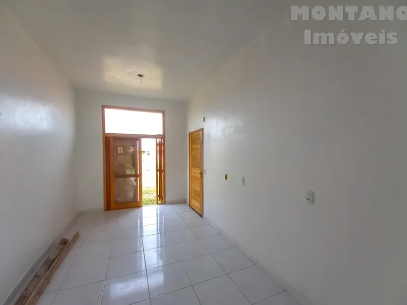 Casa 2 dormitórios (1 suíte) - região de moradores fixos em Capão: 3ª foto da galeria de imagens do imóvel