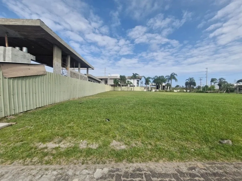 Terreno com vista para a lagoa no condomínio Ilhas Resort: 10ª foto da galeria de imagens do imóvel