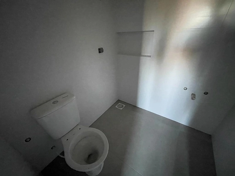 CASA 1 QUADRA DO MAR  EM CAPÃO DA CANOA: 21ª foto da galeria de imagens do imóvel