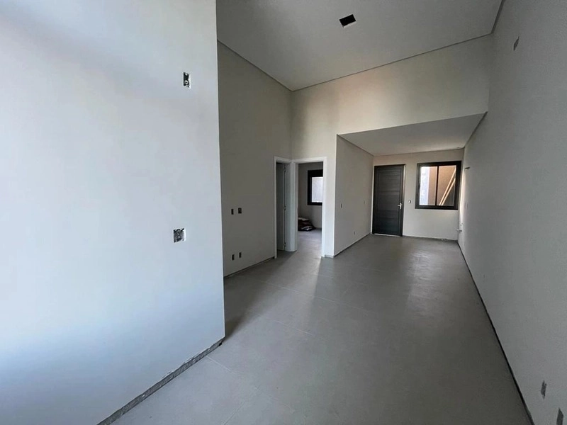 CASA 1 QUADRA DO MAR  EM CAPÃO DA CANOA: 12ª foto da galeria de imagens do imóvel