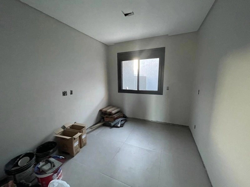 CASA 1 QUADRA DO MAR  EM CAPÃO DA CANOA: 5ª foto da galeria de imagens do imóvel