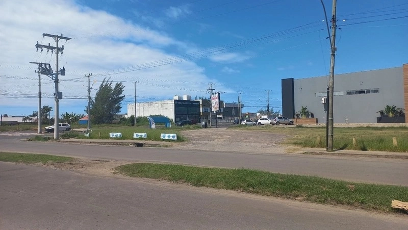 TERRENO NO BAIRRO GUARANI DE ESQUINA NA PARAGUASSÚ: 4ª foto da galeria de imagens do imóvel