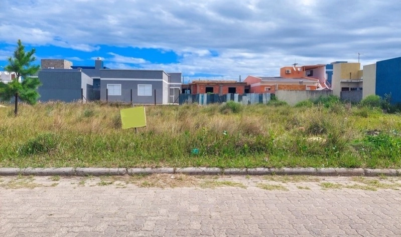 TERRENO EM ÓTIMAS CONDIÇÕES: 1ª foto da galeria de imagens do imóvel