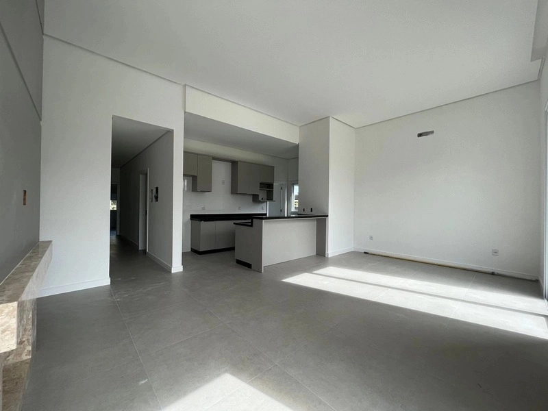 Linda Casa com Piscina no Condomínio Dubai!: 1ª foto da galeria de imagens do imóvel