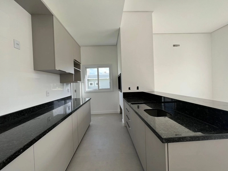 Linda Casa com Piscina no Condomínio Dubai!: 6ª foto da galeria de imagens do imóvel