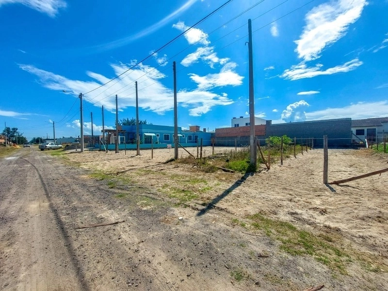 TERRENOS PRÓXIMO AO MAR!!: 1ª foto da galeria de imagens do imóvel
