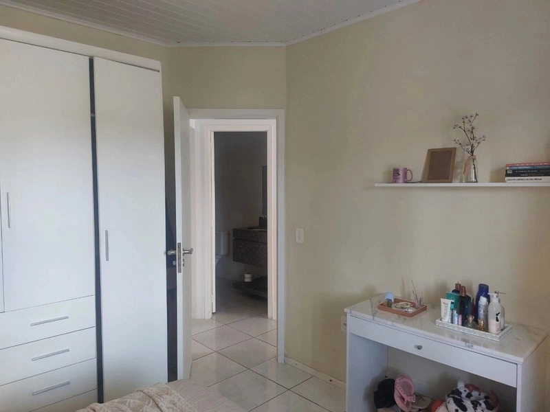 ->Bela Casa com 3 dormitórios - Ótima localização: 17ª foto da galeria de imagens do imóvel