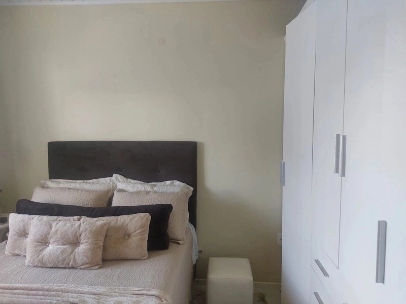 ->Bela Casa com 3 dormitórios - Ótima localização: 16ª foto da galeria de imagens do imóvel