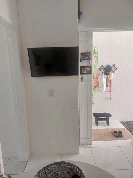 ->Bela Casa com 3 dormitórios - Ótima localização: 9ª foto da galeria de imagens do imóvel