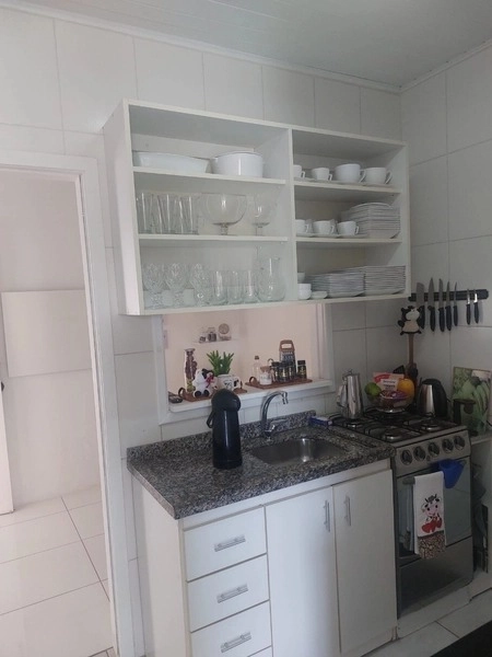 ->Bela Casa com 3 dormitórios - Ótima localização: 10ª foto da galeria de imagens do imóvel