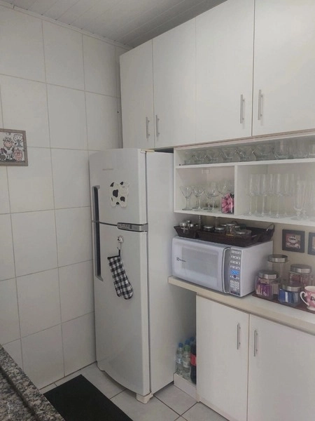 ->Bela Casa com 3 dormitórios - Ótima localização: 5ª foto da galeria de imagens do imóvel