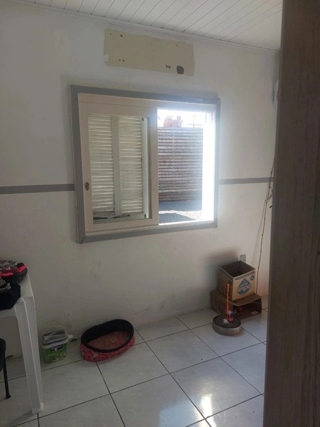 ->Bela Casa com 3 dormitórios - Ótima localização: 7ª foto da galeria de imagens do imóvel