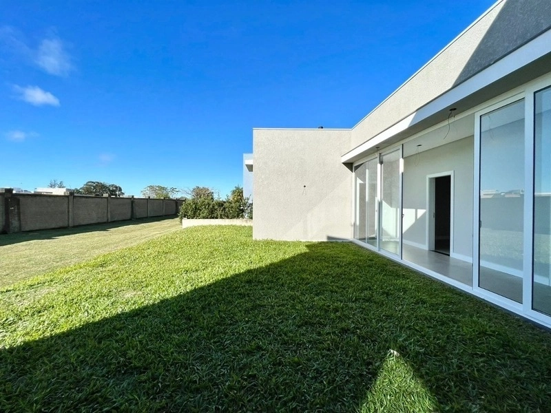 CASA NO CONDOMÍNIO DUBAI RESORT: 7ª foto da galeria de imagens do imóvel